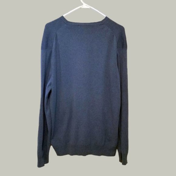 Calvin Klein Men's V-Neck Sweater - Picture 2 of 3